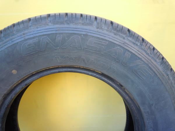 ダンロップ エナセーブ VAN01　- 15インチ 中古タイヤ - 【 画像 3 】